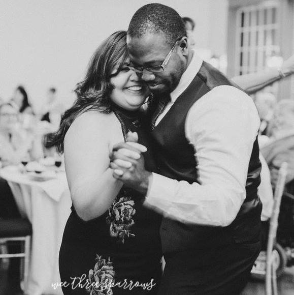 Meet your Posher, Gloria - Picture 1 of 1